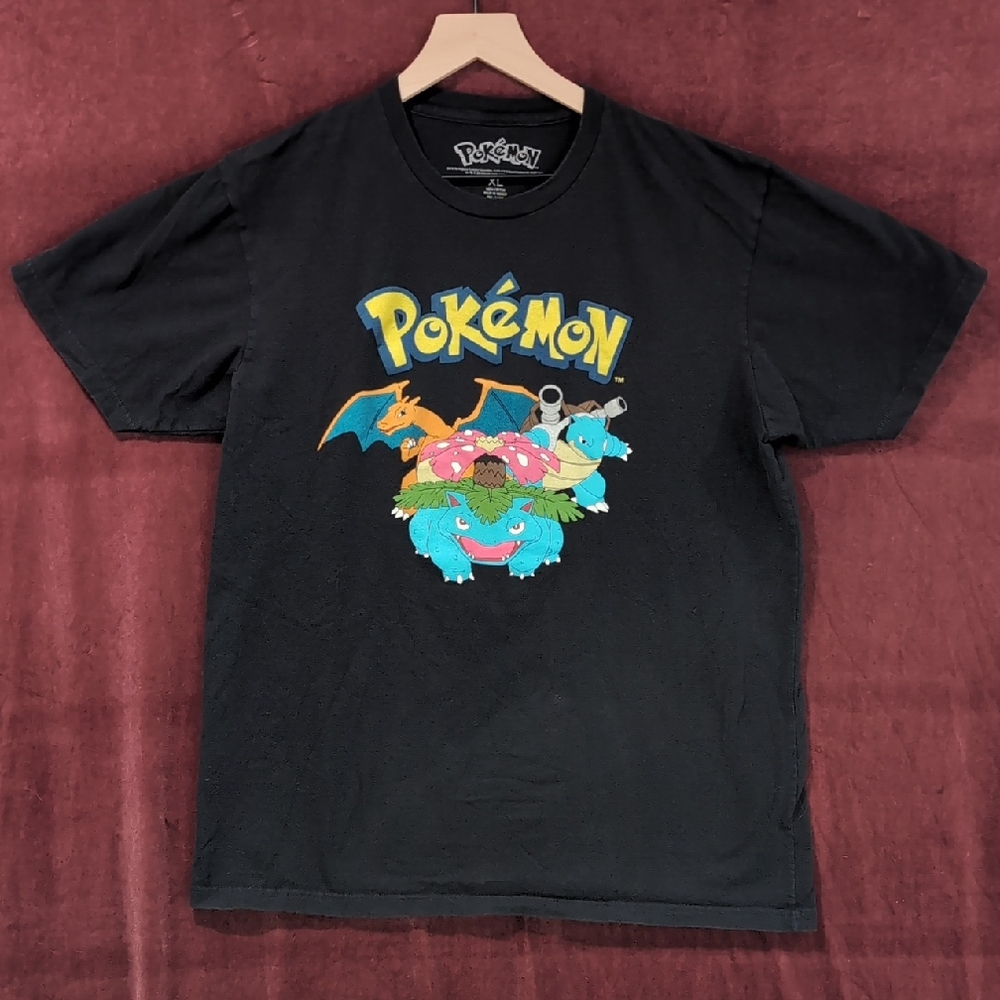 Pokemon T-Shirt Size XL Venusaur Charizard Blastoise Black